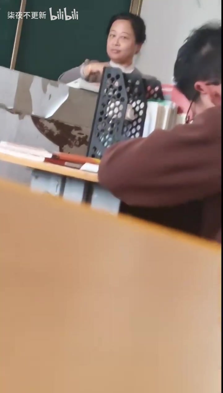 蜘..蜘蛛感应