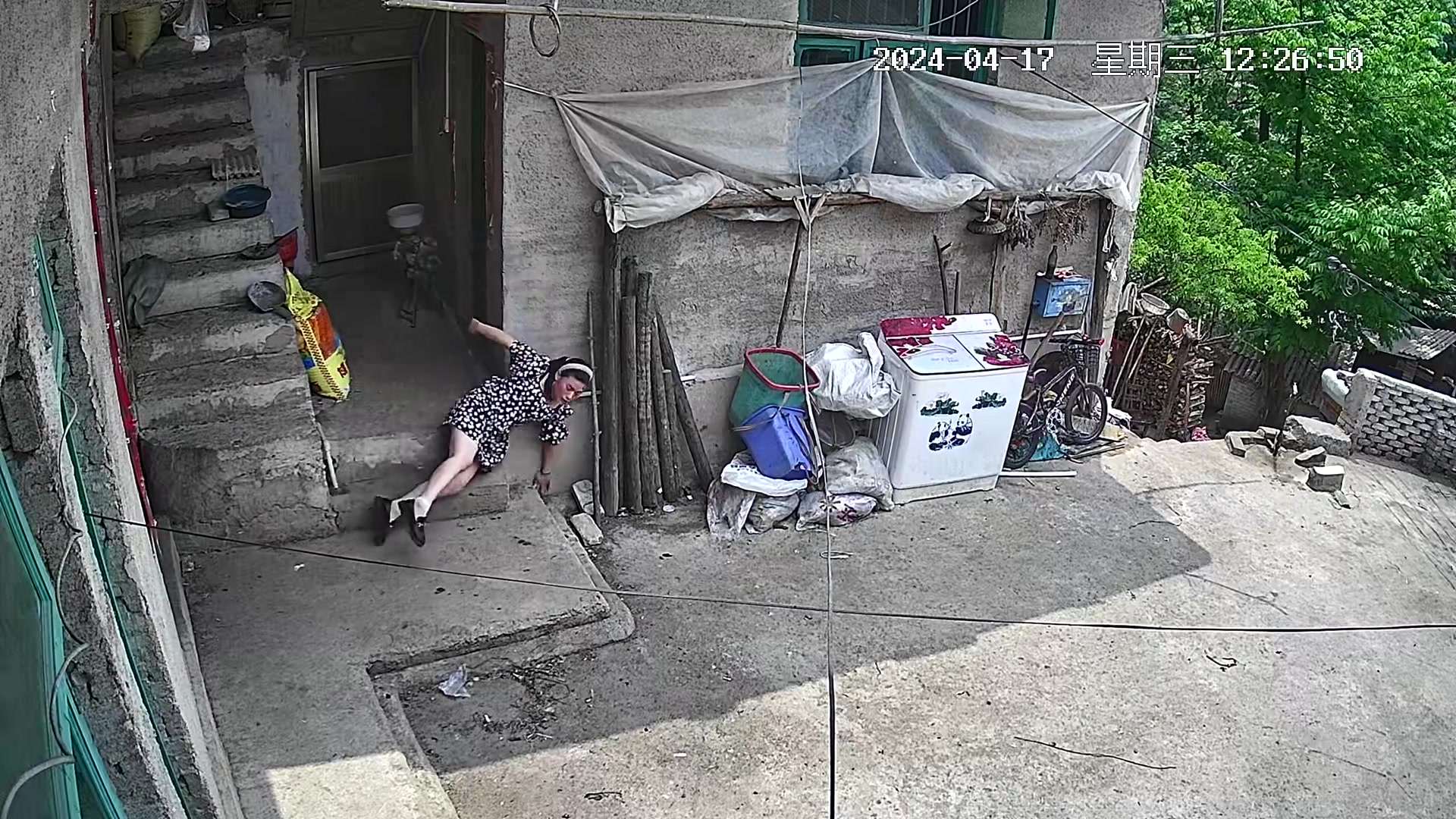 无语！终于明白年轻人不想结婚的原因了