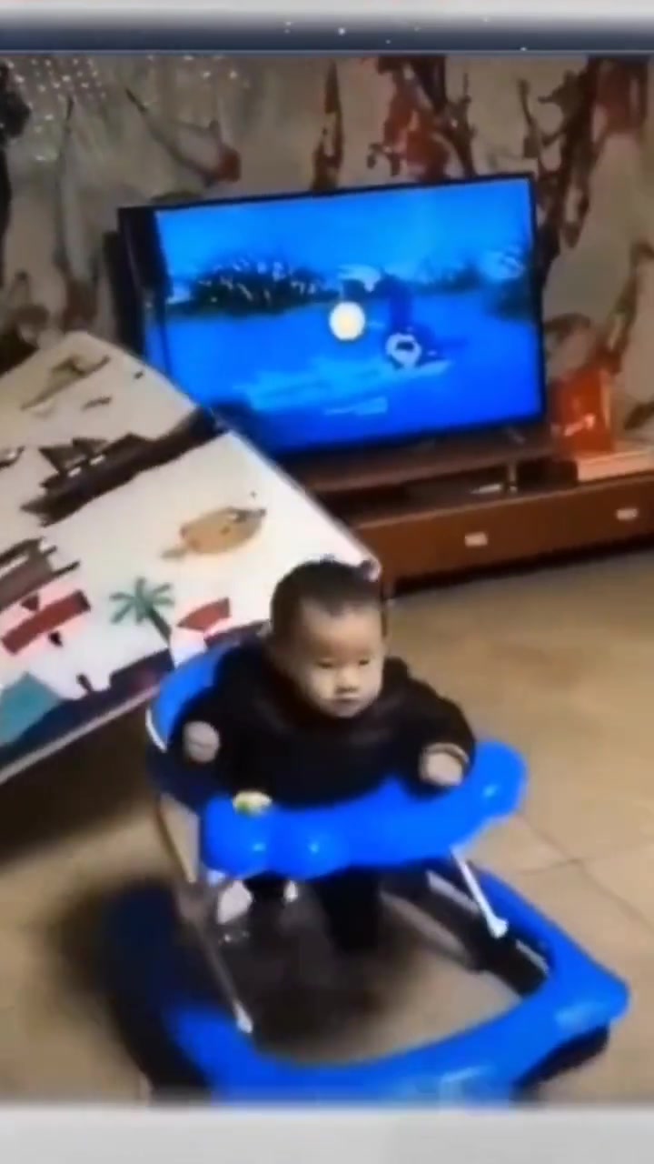 五个月的小宝贝这种情况就知道跑