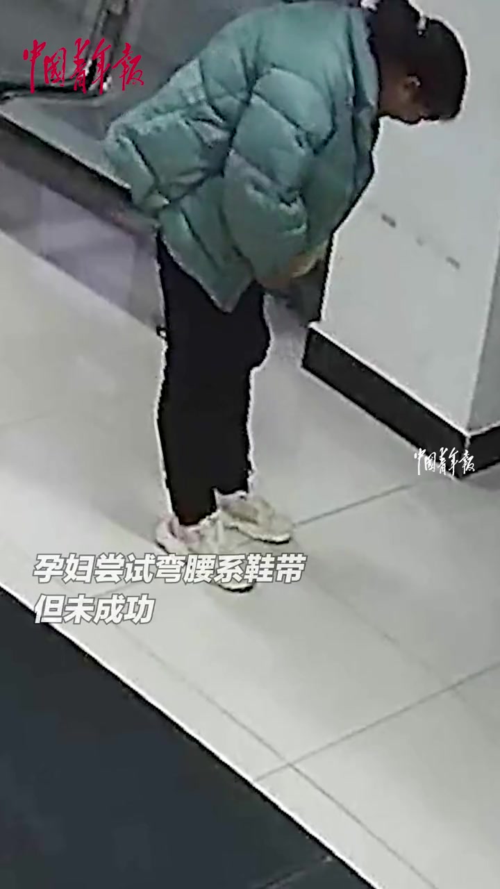 同志你这一弯腰让无数老百姓直起了腰