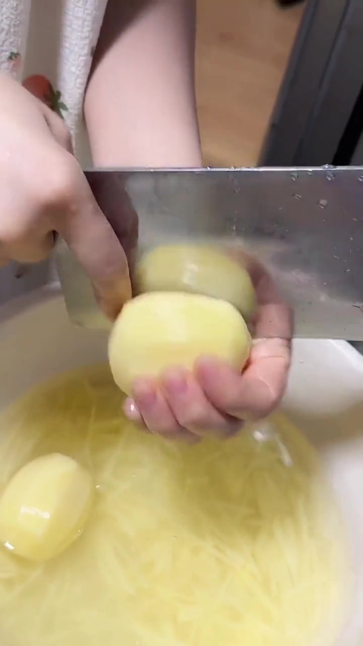 人高义胆大