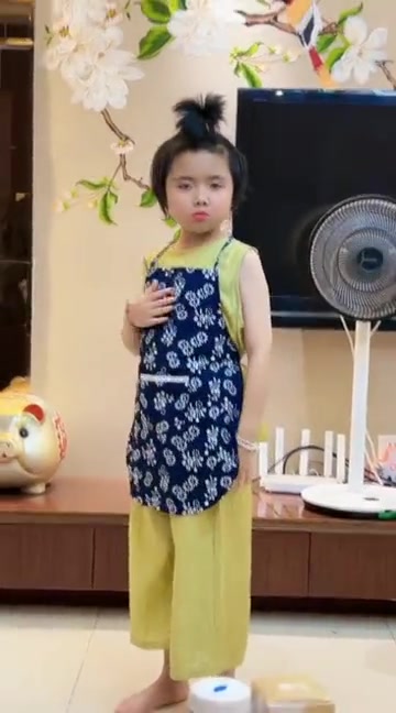 嗯，很有艺术细菌