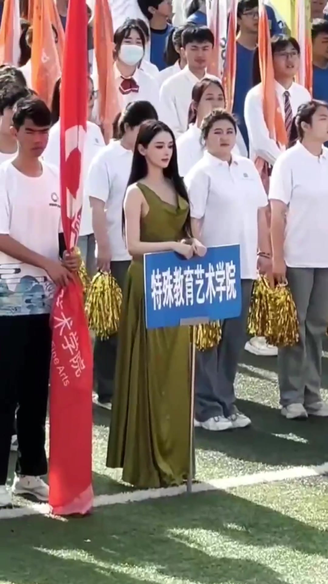 有些人天生就是主角！