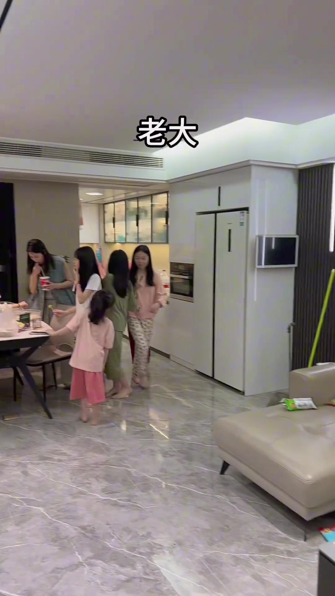 连生11个女孩，这是什么运气啊