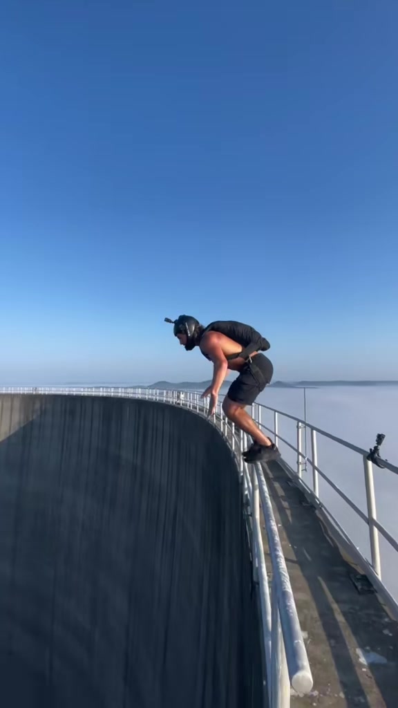 定点跳伞 第一视角看的真渗人
