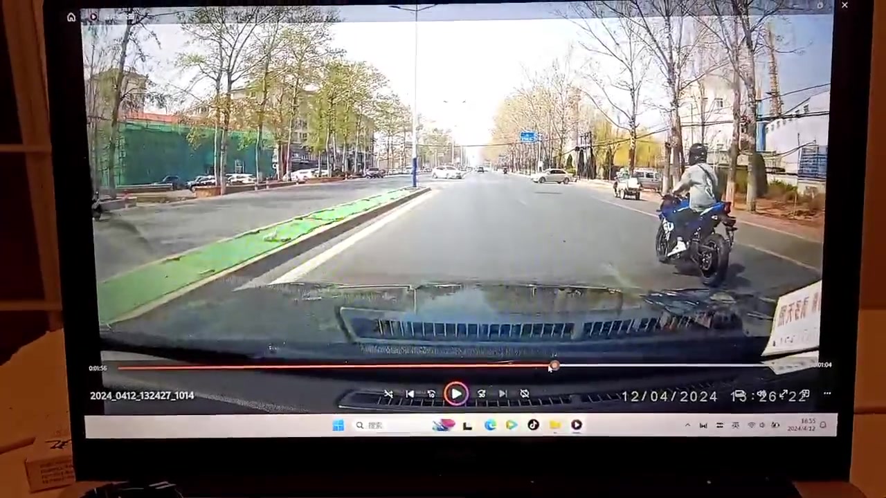 这俩真是谁也不惯着谁