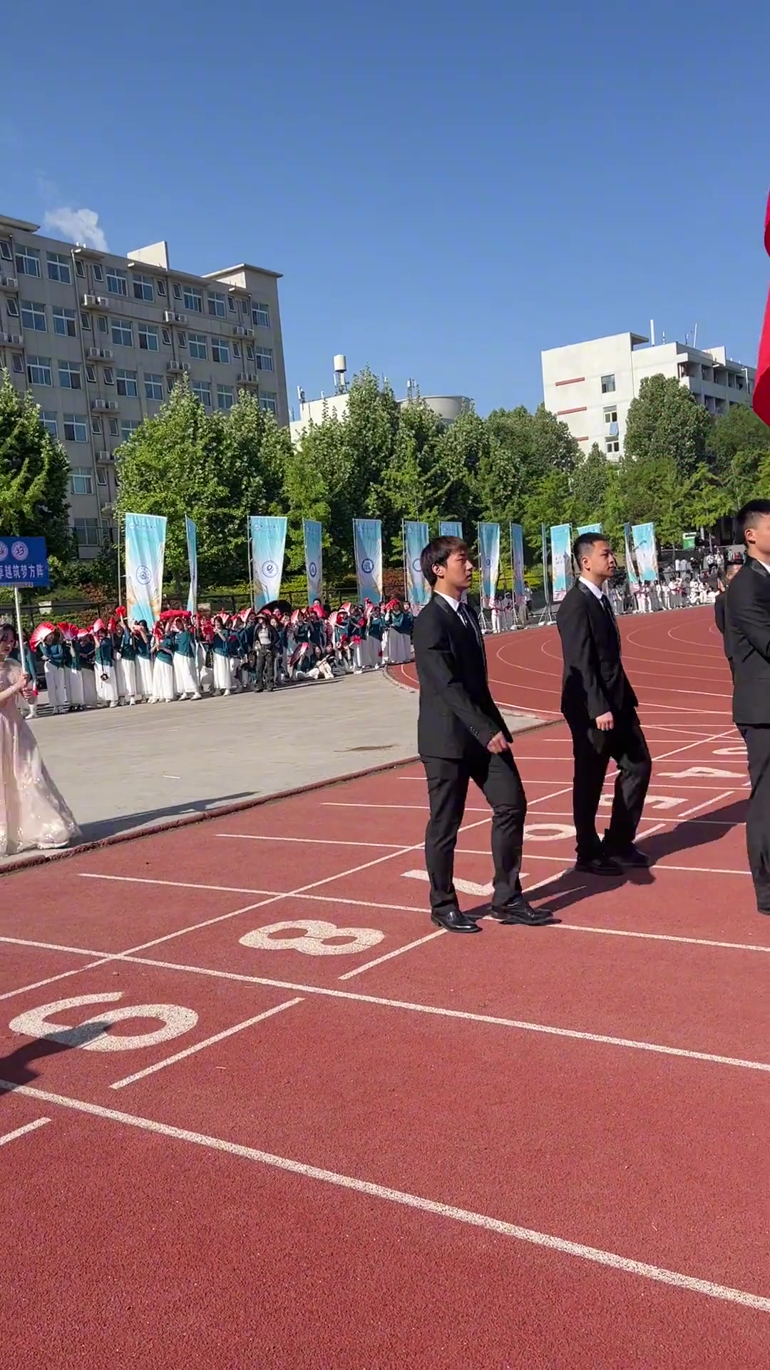 这一波土建上分了！