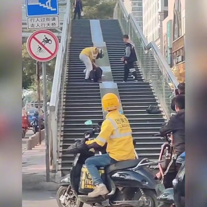 好家伙，一个比一个倔