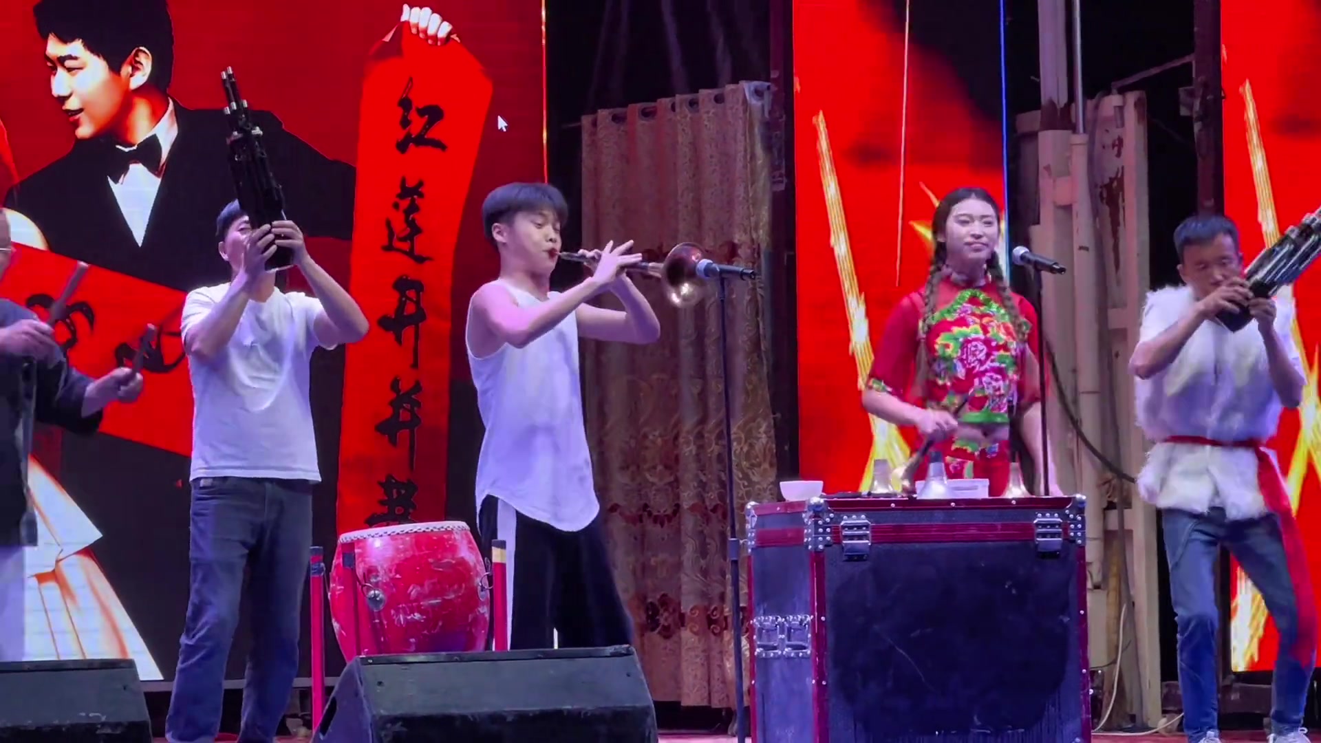 高亢嘹亮的唢呐响起瞬间点燃全场！