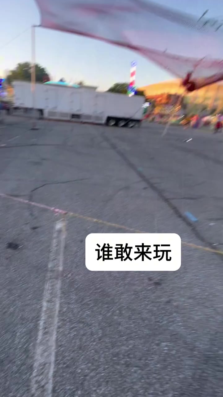 为什么国外人少系列: 真人版愤怒的小鸟
