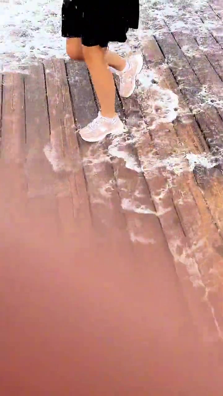 惊不惊喜，意不意外