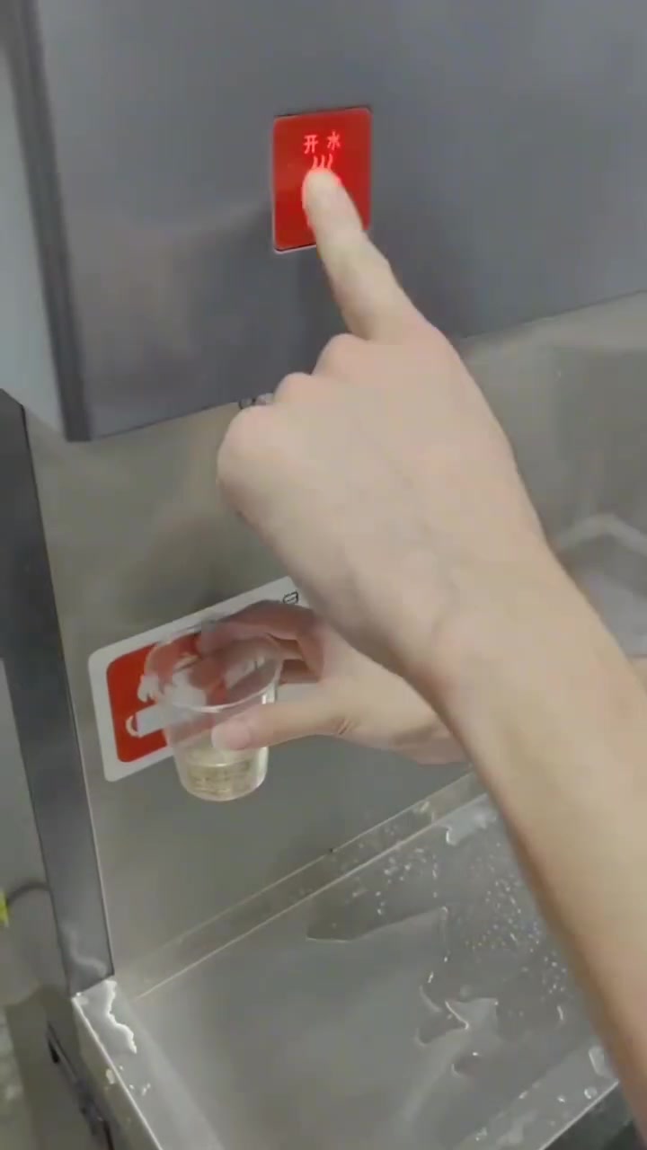 各有各的怪，打水翻车现场