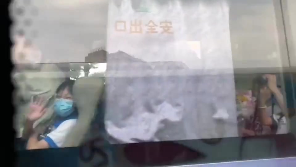 那个下午 每个人都很高兴 现在看到竟然有些伤感了！