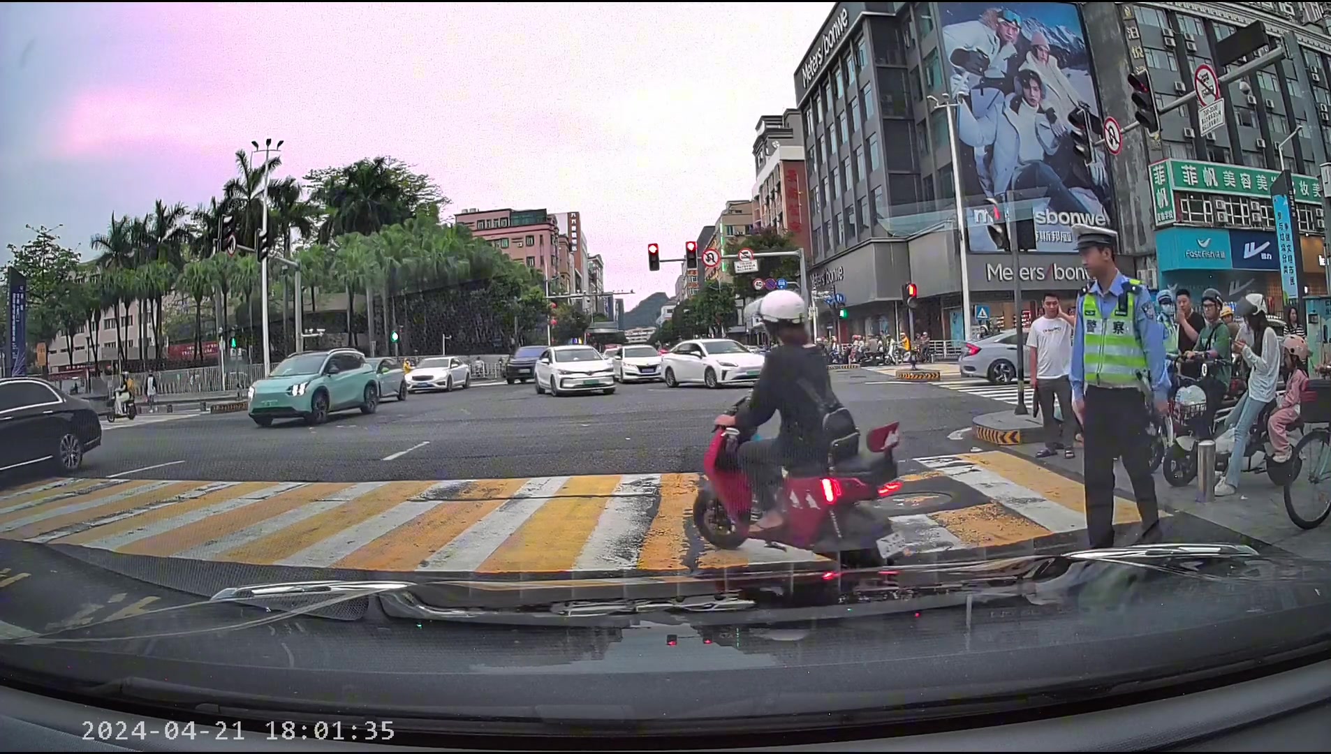 道路千万条安全第一条