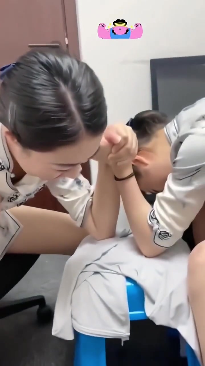 空姐之间的胜负欲！就不能消停会儿吗？