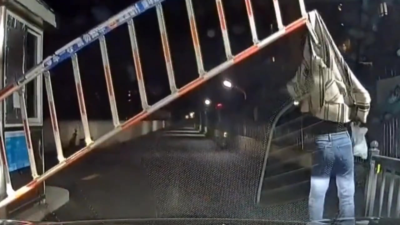 这杆抬的有点东西