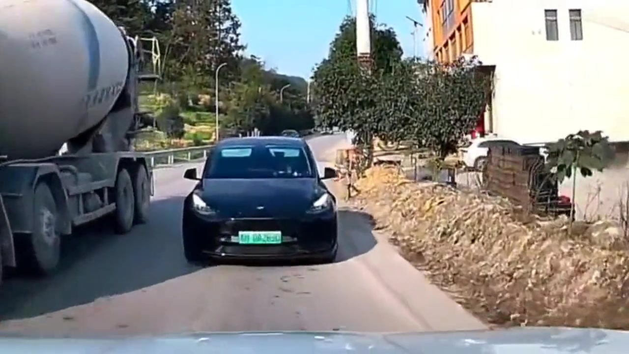 狭路相逢勇者胜