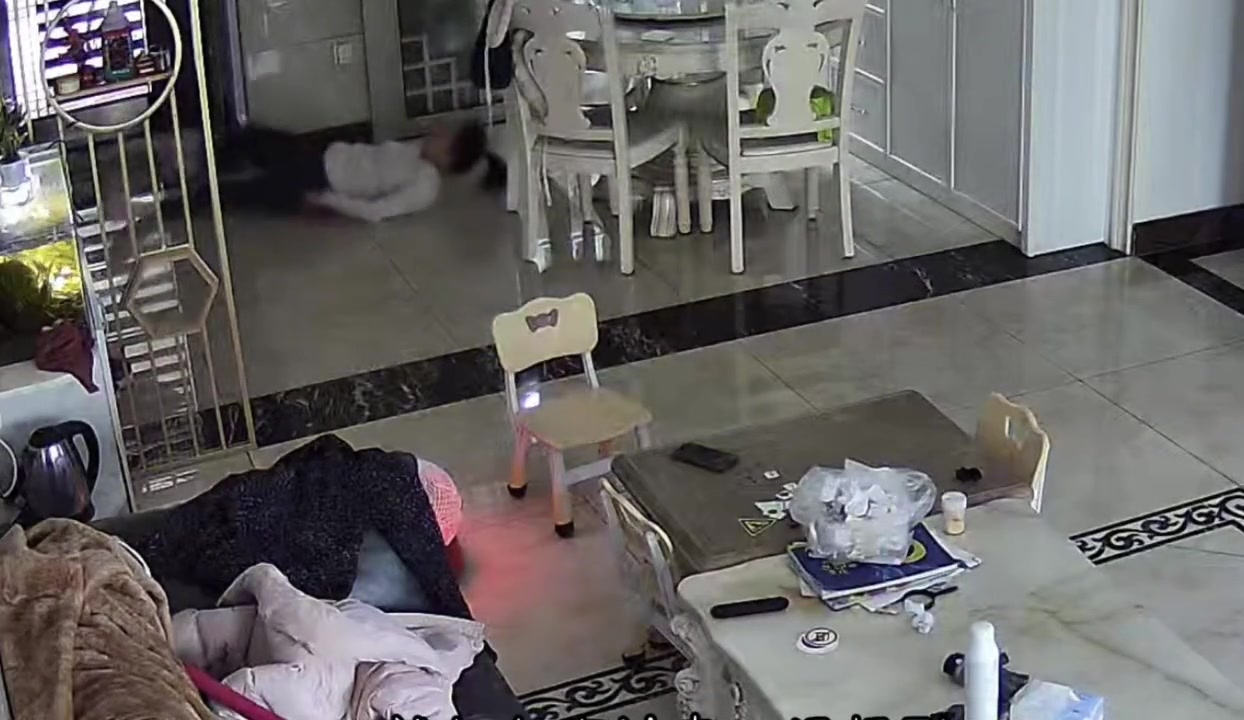 此时任何安慰的语言都没这个实在