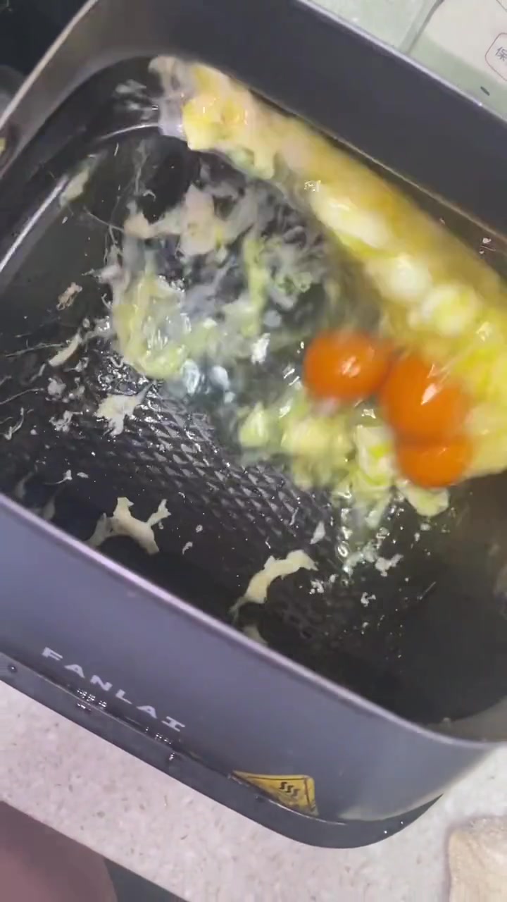 家里人不让买炒菜机是对的