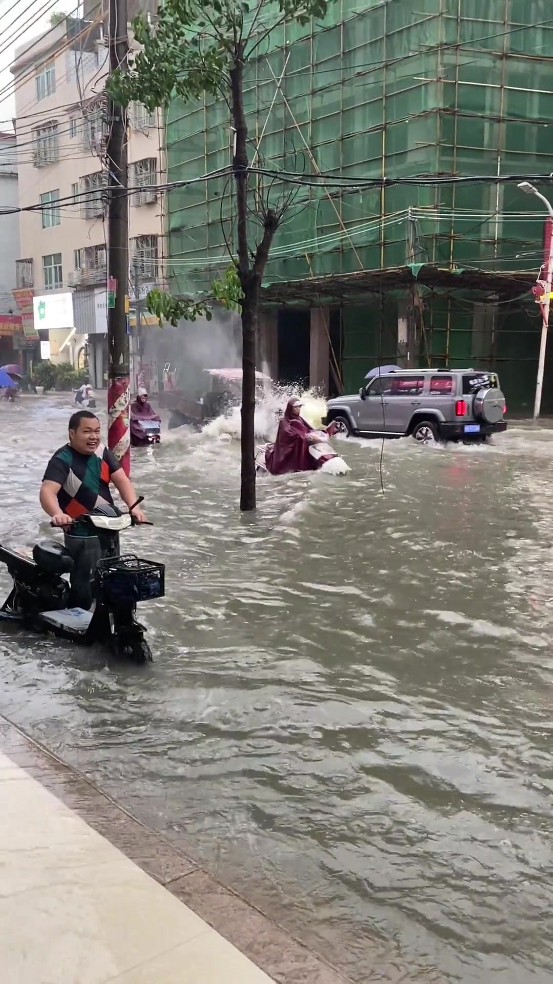 今日水里最牛车！