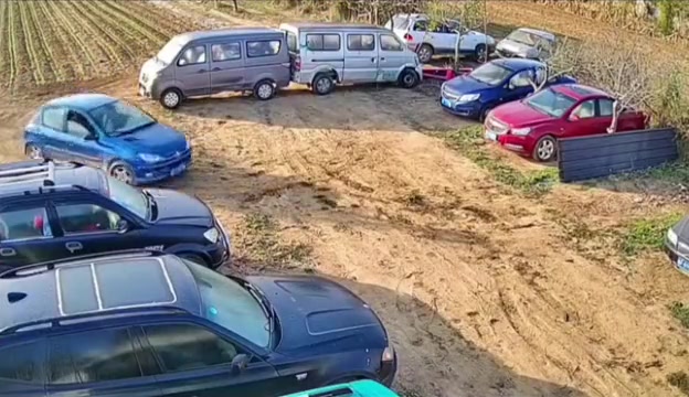 这车，屁颠屁颠就进去了？