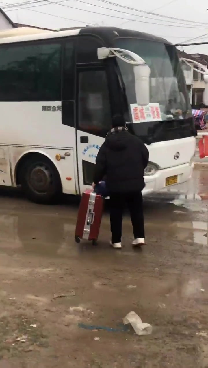 兄弟要走了，送他一程