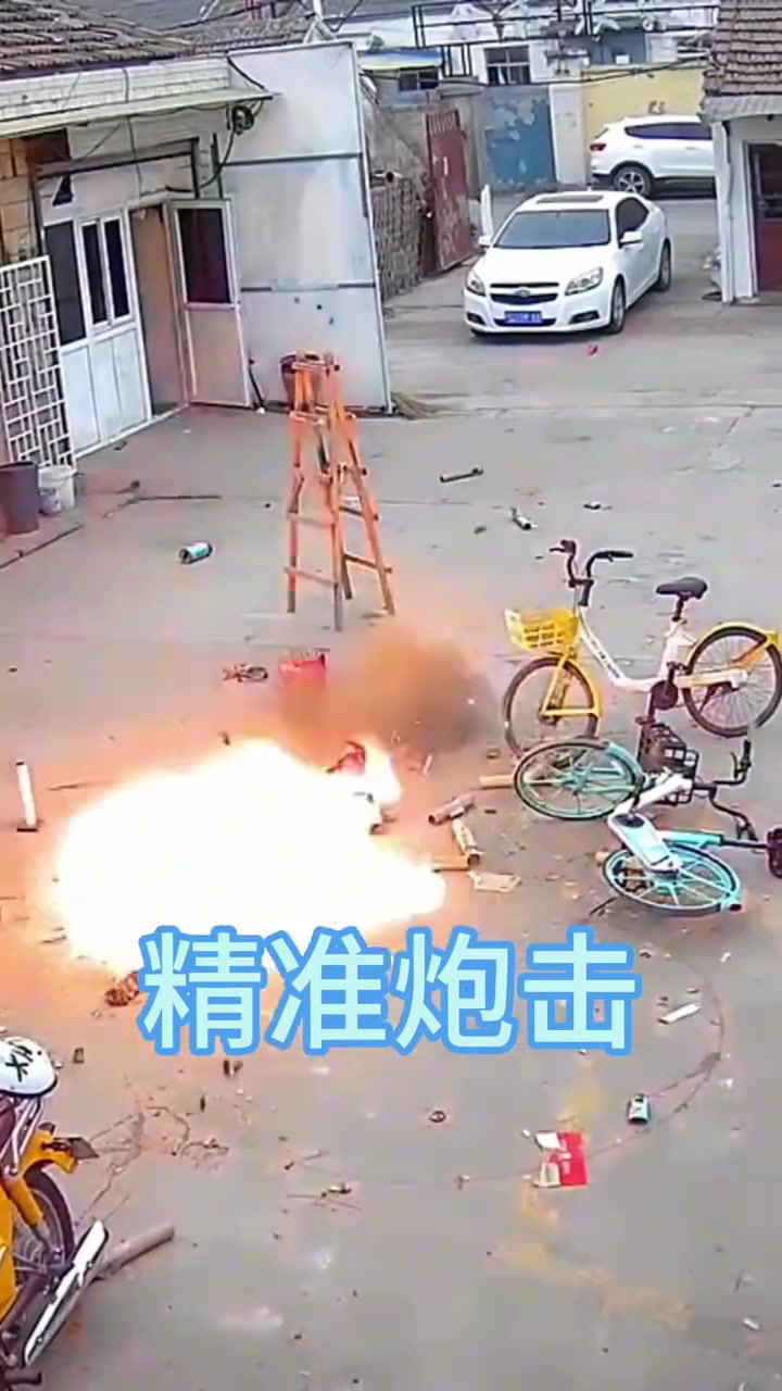 挑了个最贵的打击！