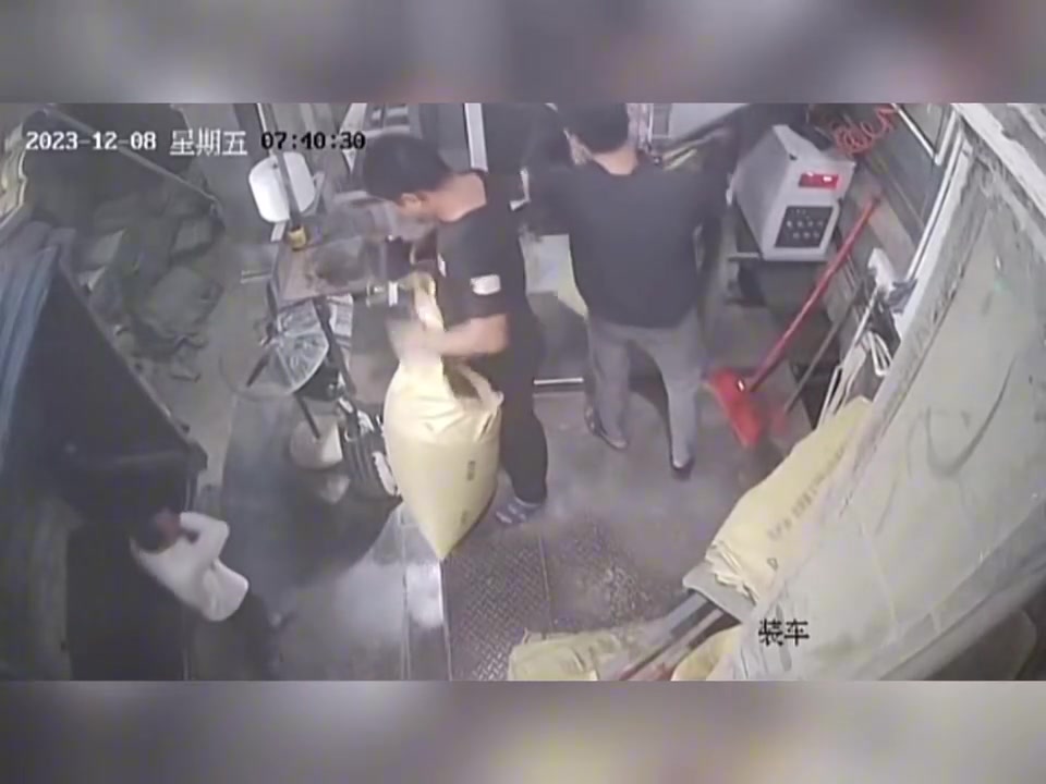 还以为订到手了，没想到是碰到老鼠