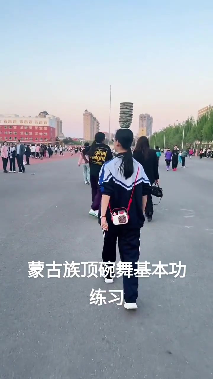 我想问一下 ,练成此功需要多少个碗