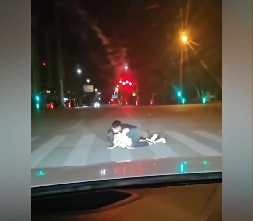 给过路司机都整不会