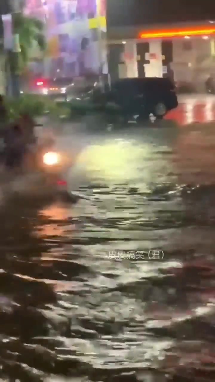 这么玩，是在体验乘风破浪吗？