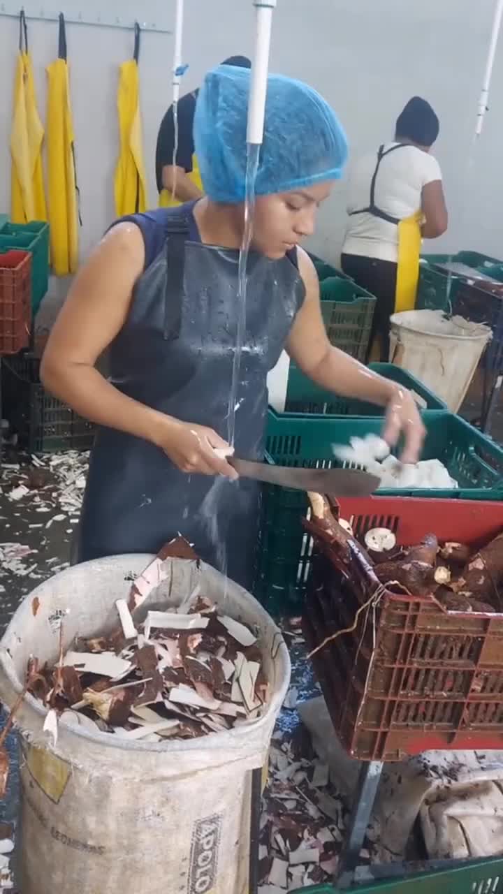 这个应该是新手，老手的话手指头应该不是这样