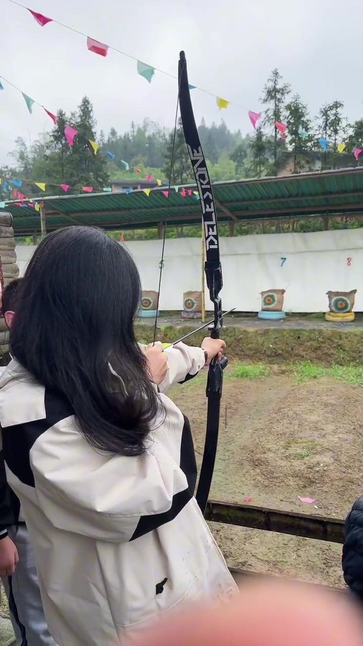 这都能射中？属于新手礼包吗