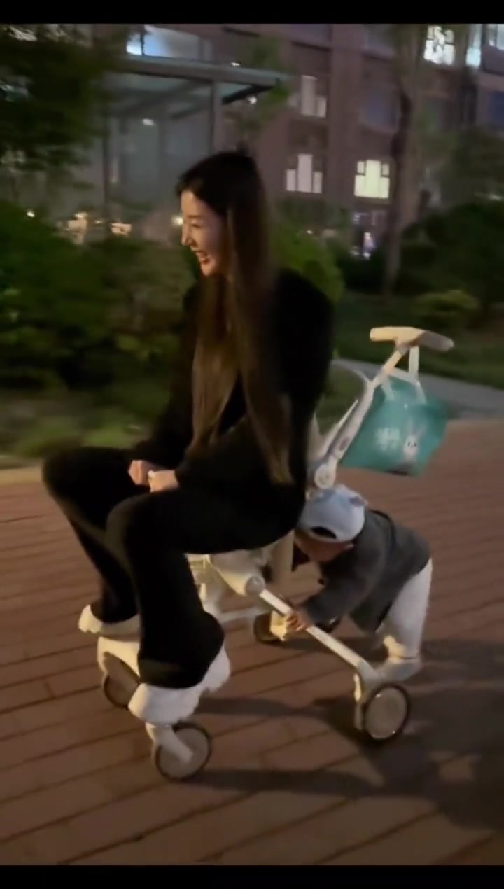 孩子，出了社会你就知道了，全都是好人！
