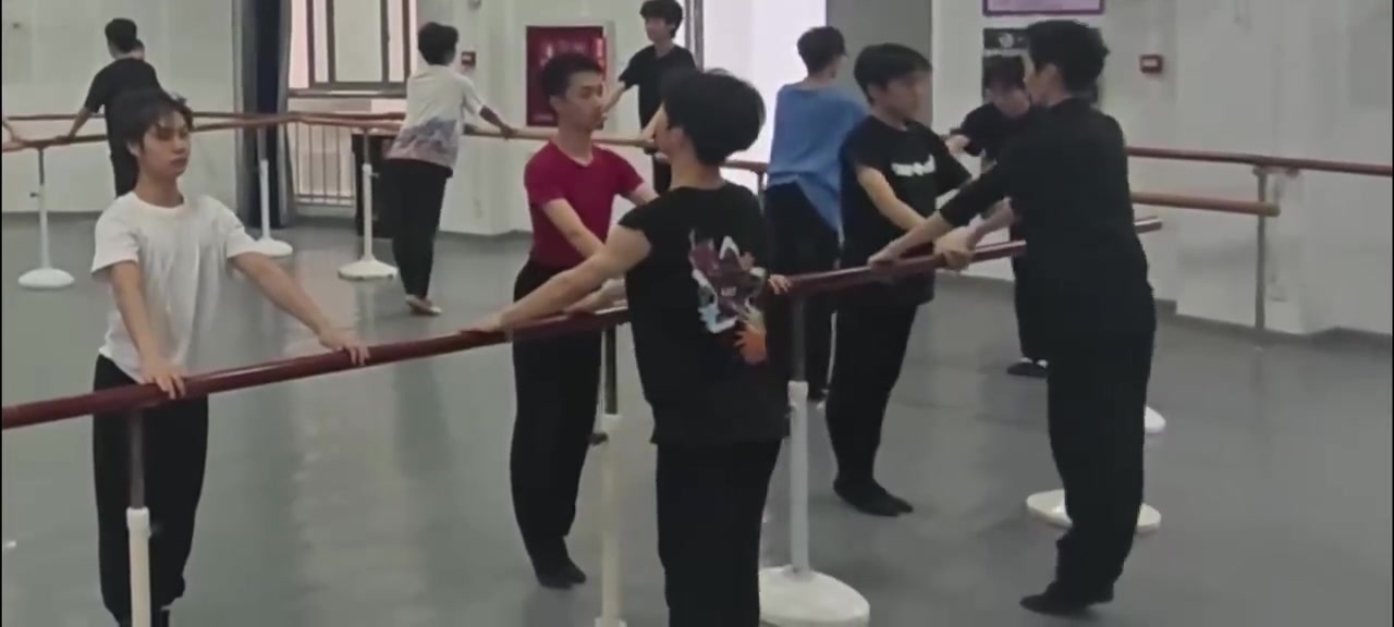 我也不知道原来腰组合可以如此的丝滑