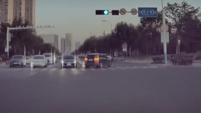 典型的人家不走你不快