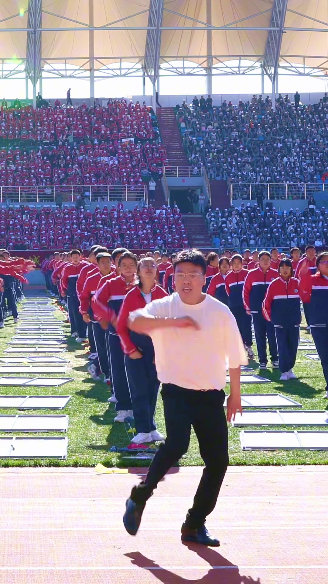 谁说重点高中的学生只会学习，准许我们也逆天一次！