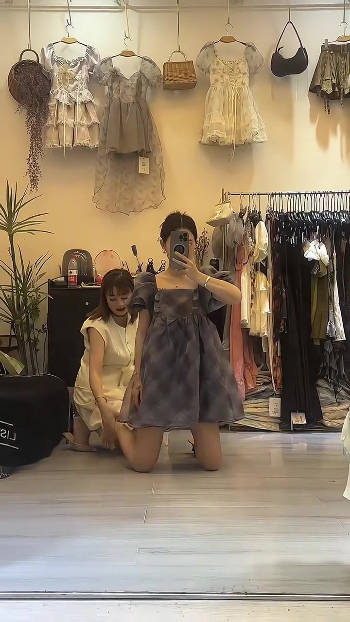 她脚趾头这样，不累么？？