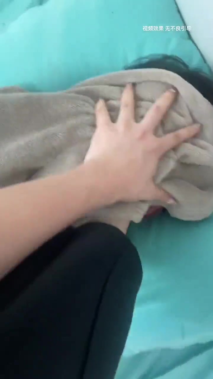 小姐姐这玩笑开得过分了吧！！