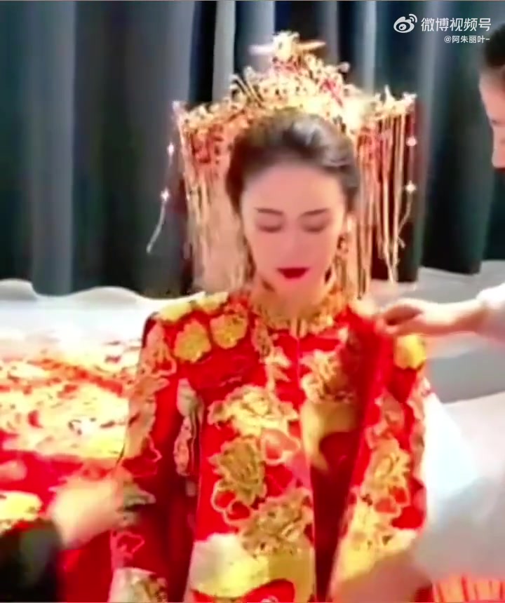 还好小姐姐的反应快