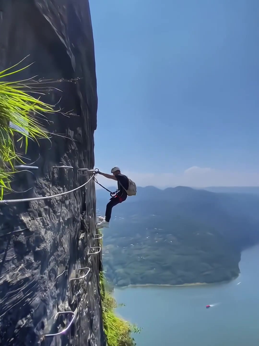 鸡公岭那么险 到底谁去啊