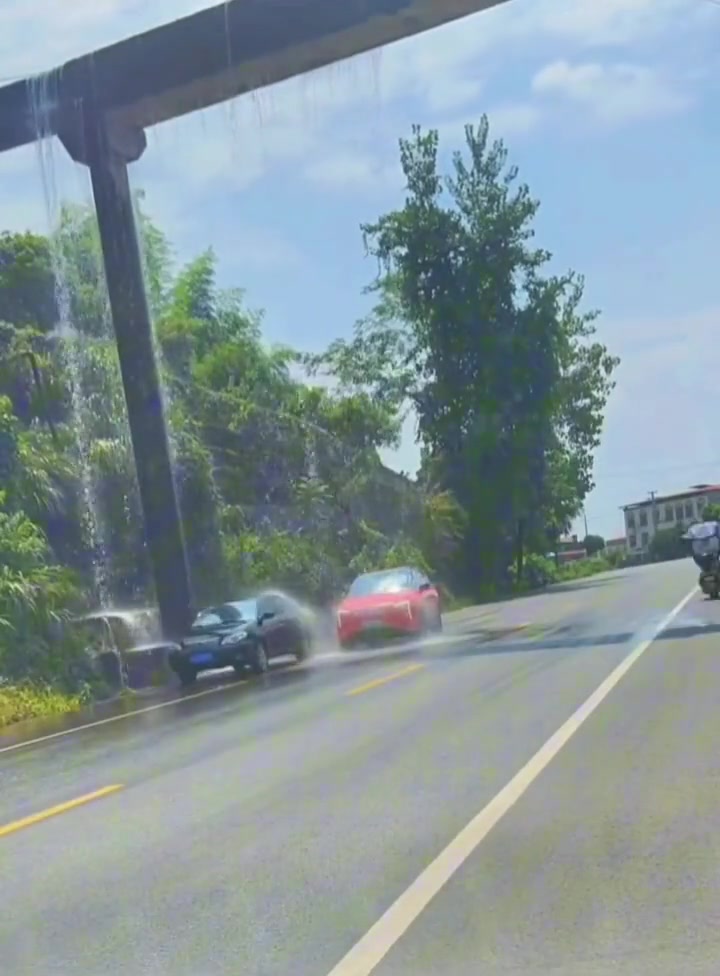 天桥自主免费洗车