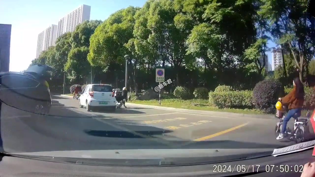 卧龙遇上凤雏了