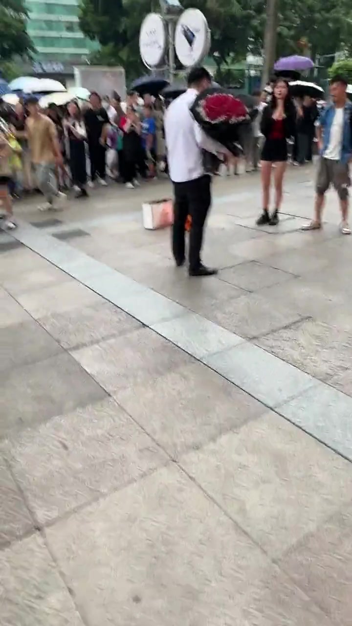 绣球都接了，不认账？