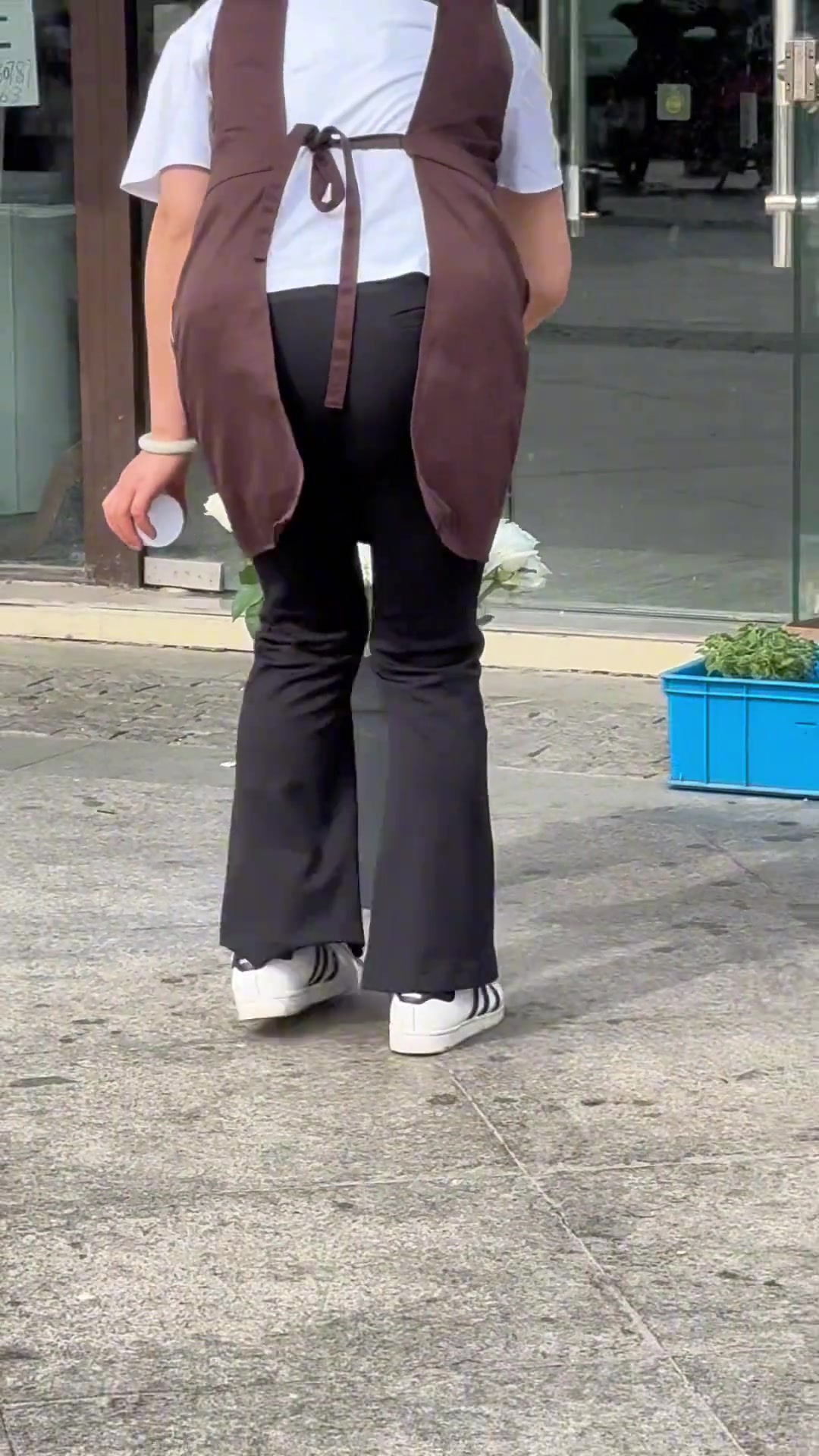 原来蓝色的玫瑰花是这么来的啊