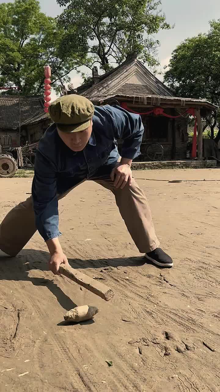 问了几十个人都不知道这游戏叫啥，有懂的吧友们吗？