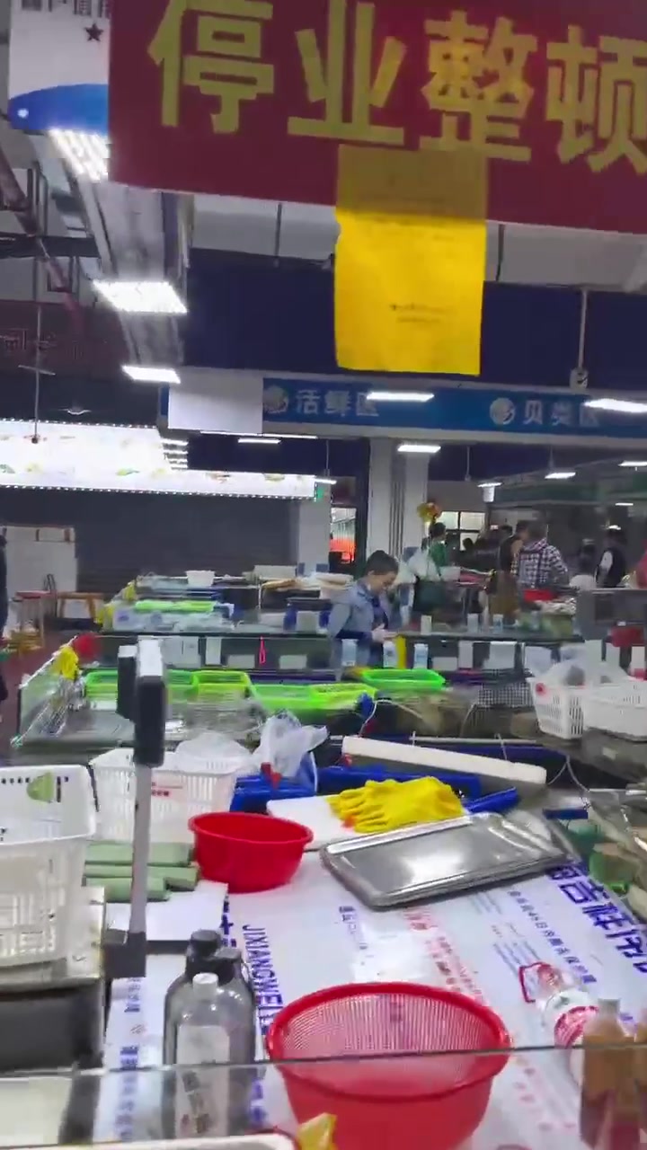 就该这样整治这种无良商贩！