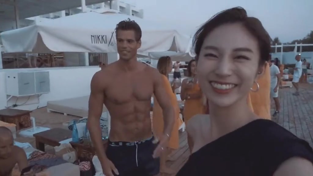 这就是外国型男的魅力嘛