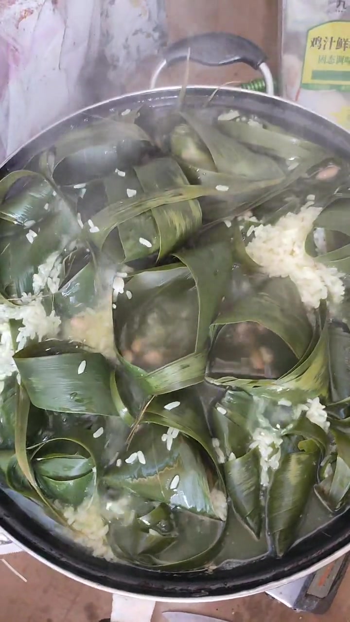 原谅俺孤陋寡闻，弱弱问一下这粽叶粥不？