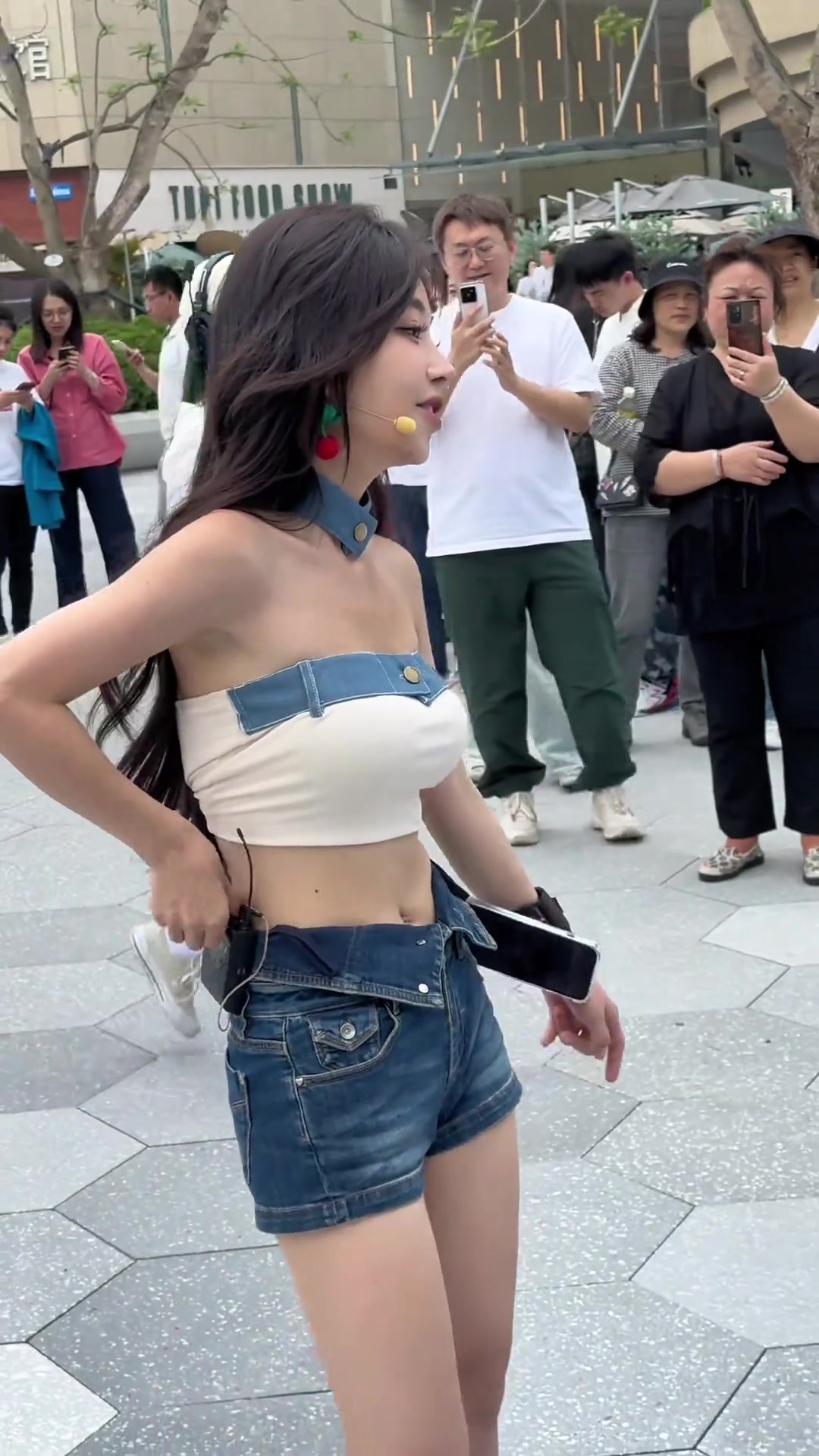 冯提莫：我这次想穿透你的心墙...